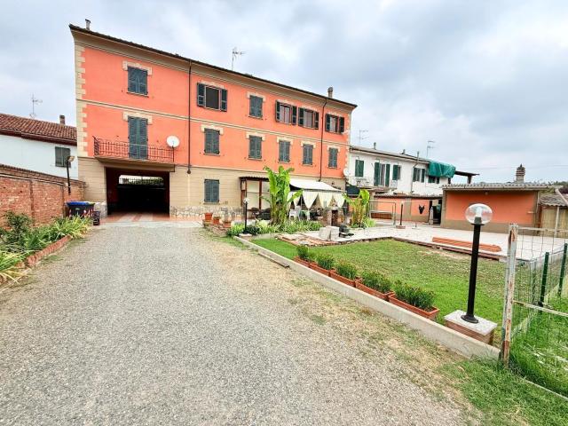 Casa in vendita a Piemonte, Alessandria