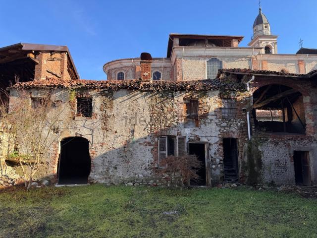 Casa in vendita a Piemonte, Novara