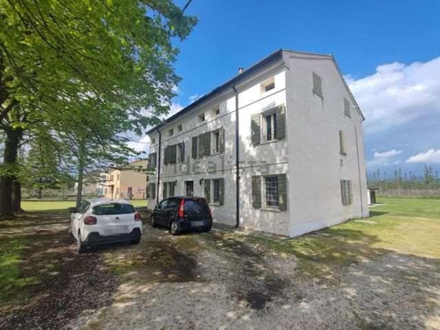 Casa in vendita a Castelnovo Bariano, Veneto