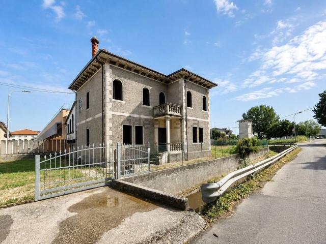 Casa in vendita a Grumolo Delle Abbadesse, Veneto