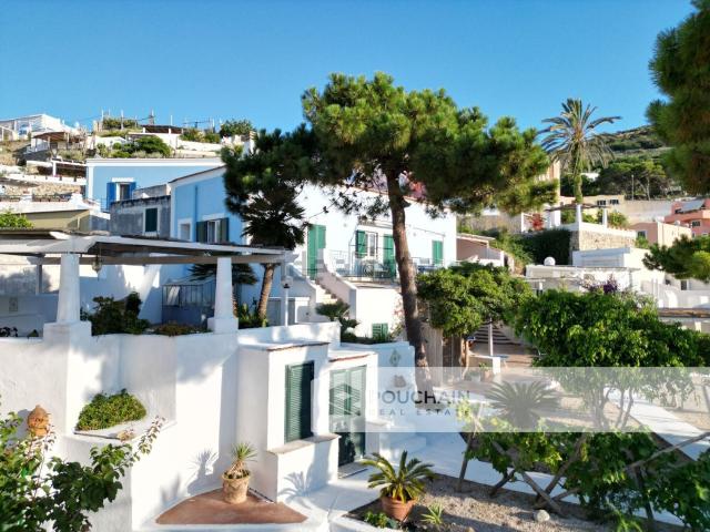 Casa in vendita a Ponza, Lazio