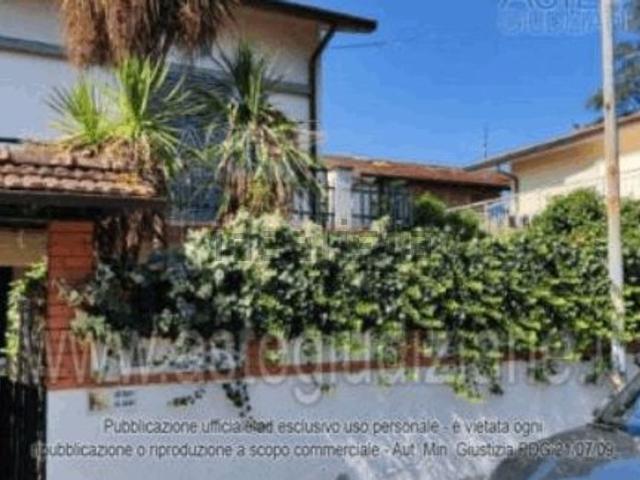 Casa in vendita a Massa E Cozzile, Vangile