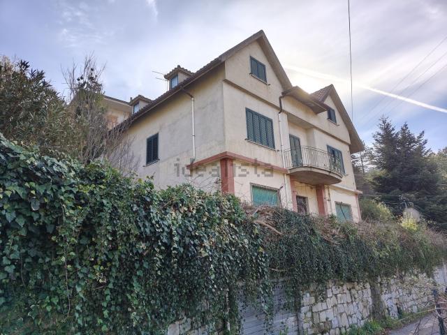 Casa in vendita a Tortorici, Sicilia