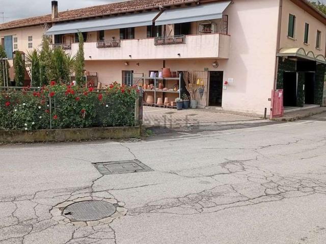 Casa in vendita a Sovernigo, Paese