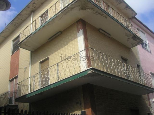 Casa in vendita a Mondragone, Campania