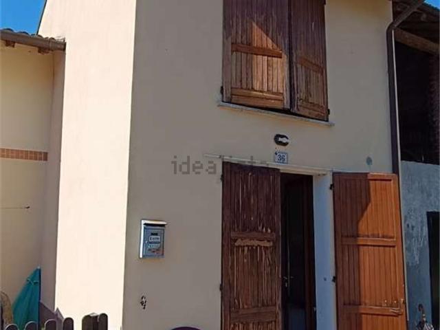 Casa in vendita a Santa Giuletta, Lombardia