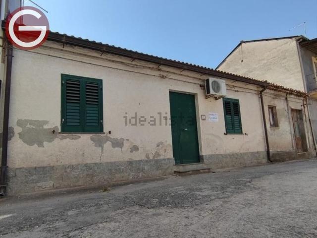 Casa in vendita a Calabria, Reggio Calabria