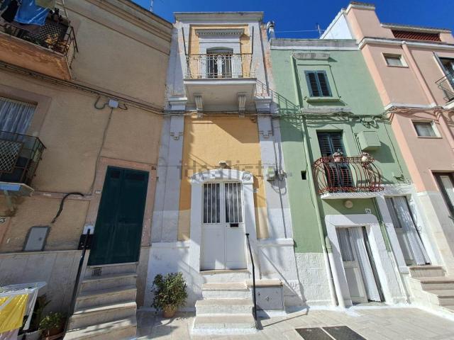 Casa in vendita a Valenzano San Lorenzo, Puglia