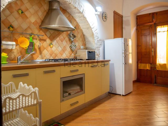 Casa in vendita a Ceglie Messapica, Brindisi