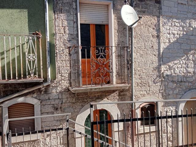 Casa in vendita a Morrone Del Sannio, Molise