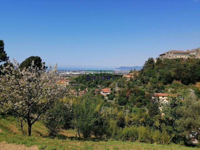 Casa in vendita a San Carlo, Marina Di Massa
