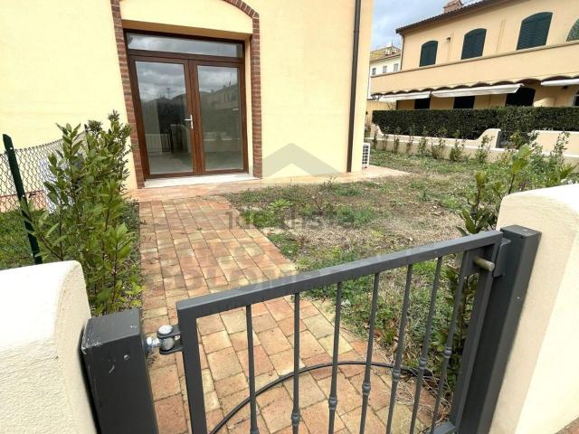 Casa in vendita a Rosignano Marittimo, Toscana