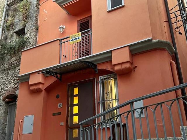 Casa in vendita a Calabria, Reggio Calabria