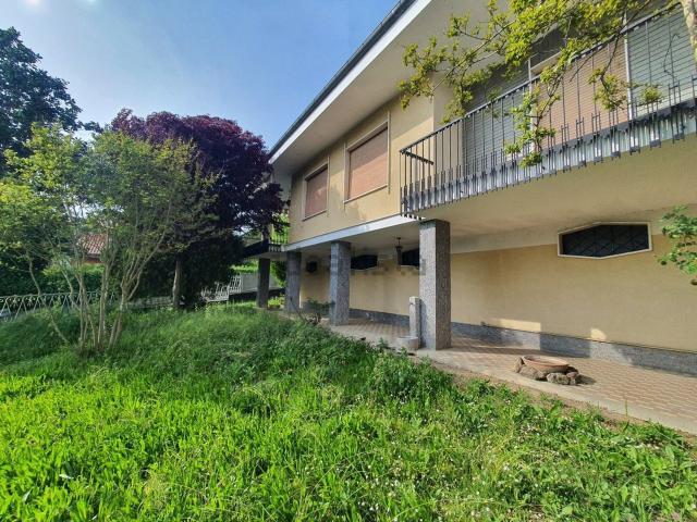 Casa in vendita a Piemonte, Asti
