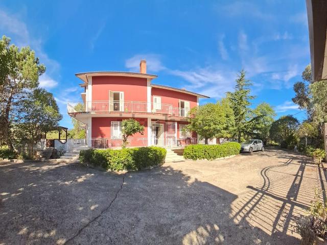 Casa in vendita a Benevento, Campania