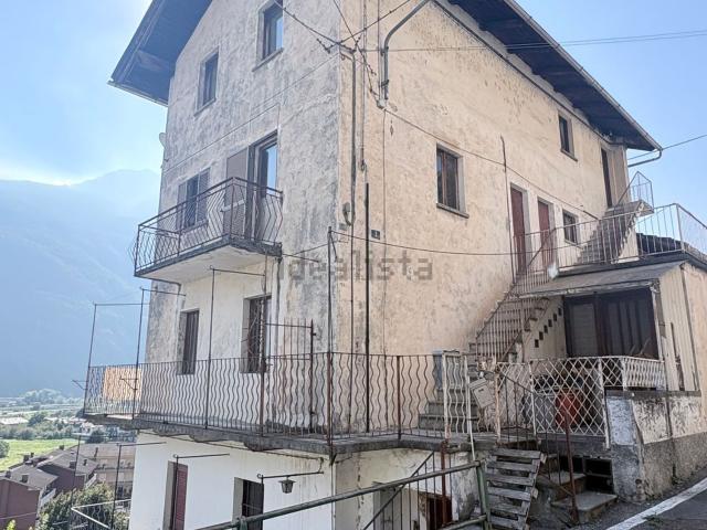 Casa in vendita a Boschi Inferiore, Pont-Saint-Martin