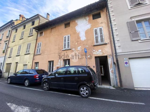 Casa in vendita a Unione dei Comuni Bassa Bresciana Occidentale, Orzinuovi