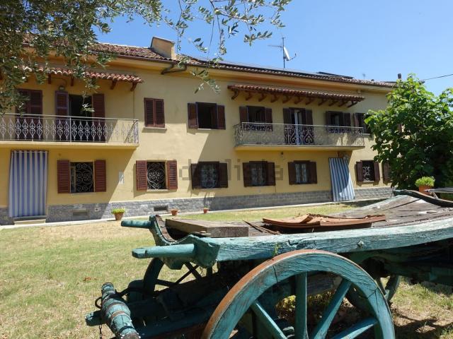 Casa in vendita a Piemonte, Asti