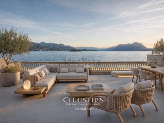 Casa in vendita a Carciano, Stresa