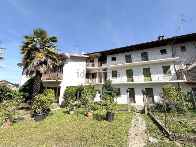 Casa in vendita a Arbora, Piemonte