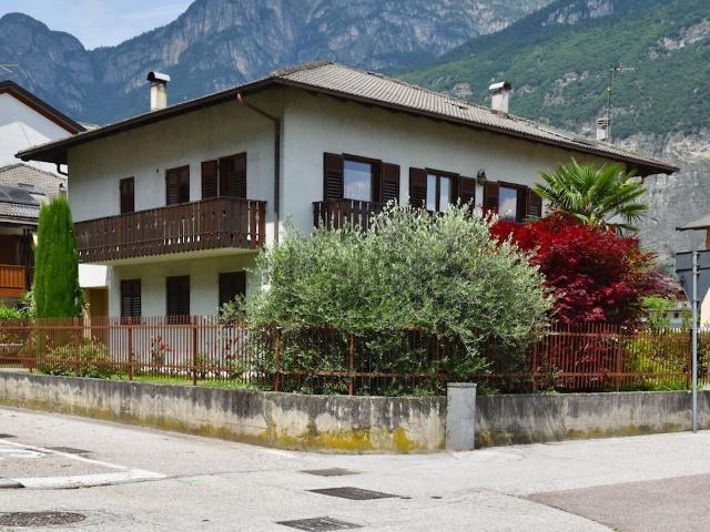 Casa in vendita a Comunità Rotaliana-Königsberg, Mezzolombardo