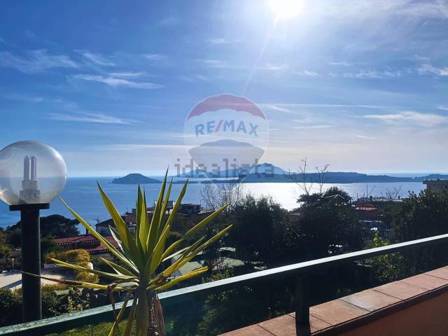 Casa in vendita a Pisciarelli, Pozzuoli