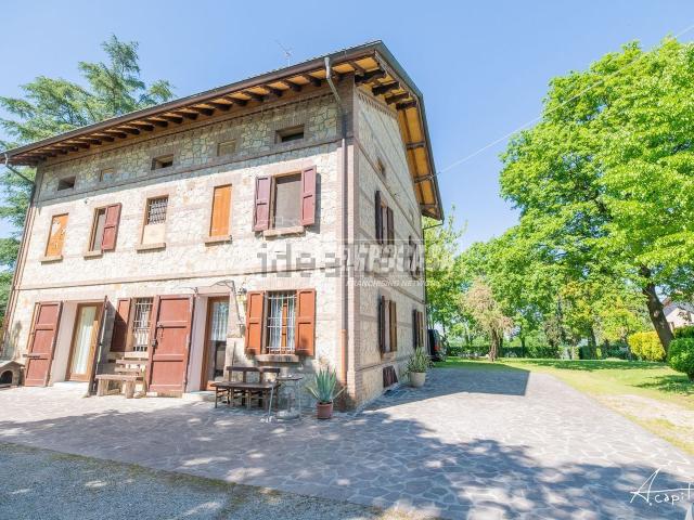 Casa in vendita a Botteghe, Albinea