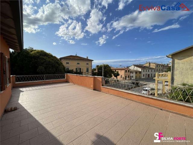 Casa in vendita a Marche, Ancona