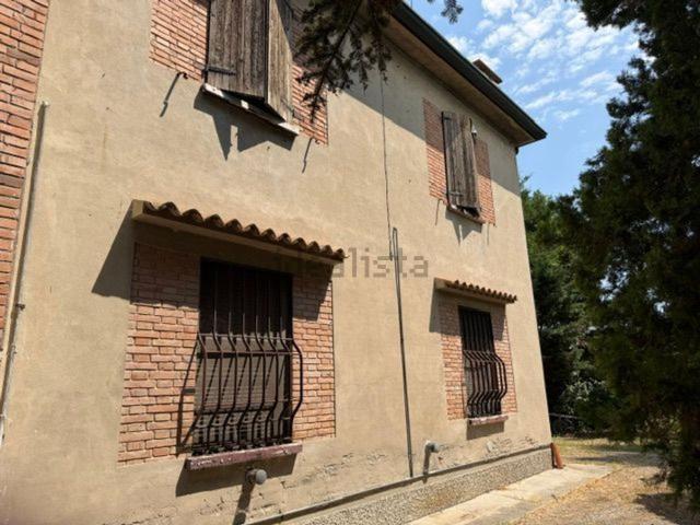 Casa in vendita a Ferrara, Reggio Emilia