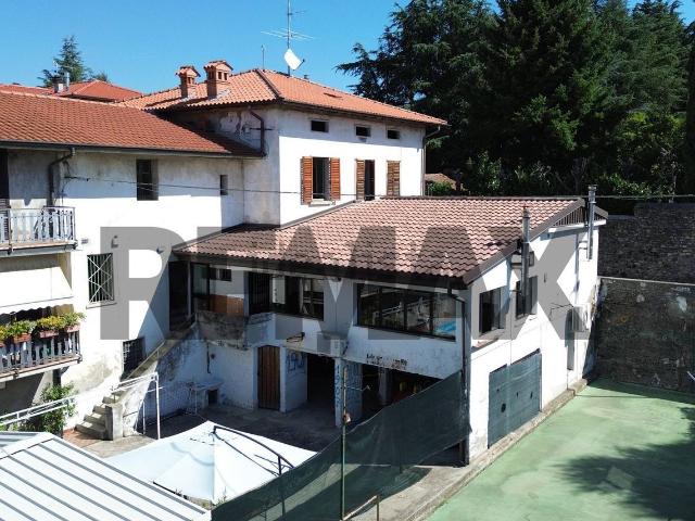 Casa in vendita a Ossanesga, Valbrembo