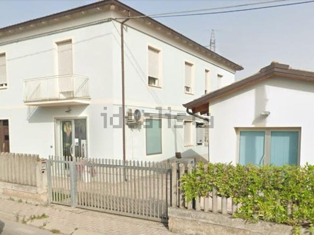 Casa in vendita a Fontanelle, Pescara