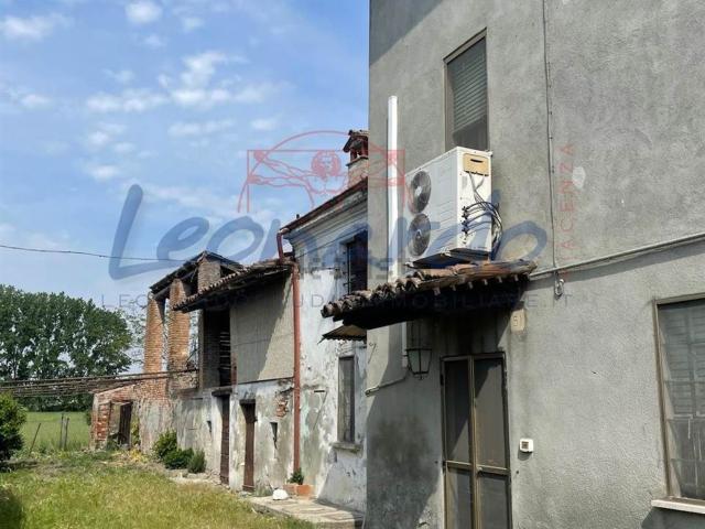 Casa in vendita a Iggio, Reggio Emilia