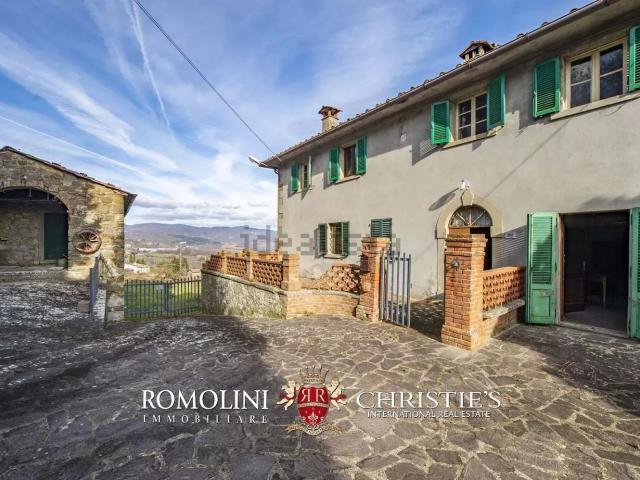 Casa in vendita a Caprese Michelangelo, Toscana