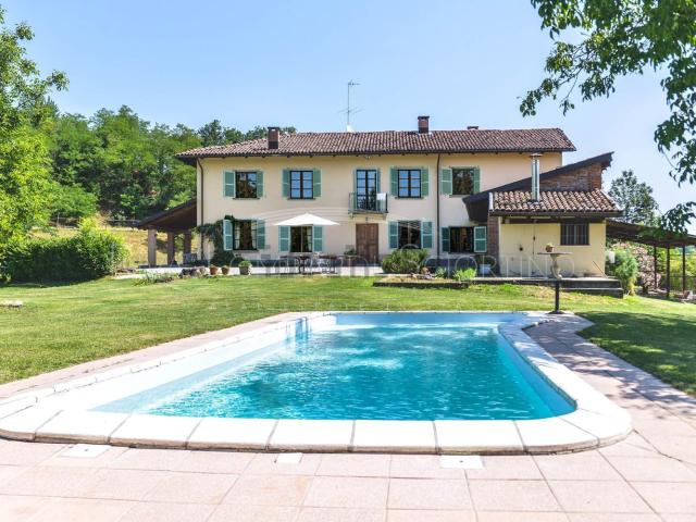 Casa in vendita a Piemonte, Asti