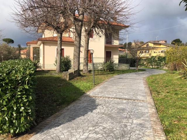 Casa in vendita a Gagliano, Calabria