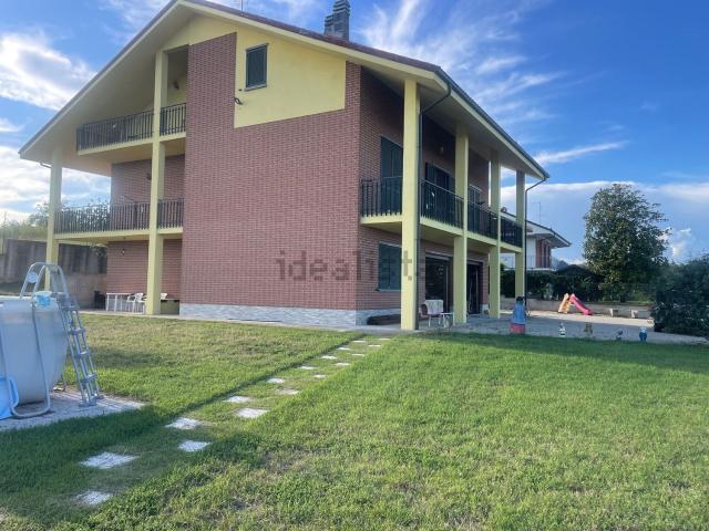 Casa in vendita a Piemonte, Asti