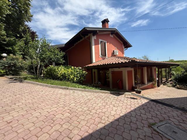 Casa in vendita a Comunità montana del Sebino bresciano, Monticelli Brusati