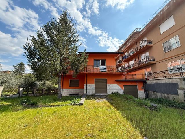 Casa in vendita a Sora, Lazio