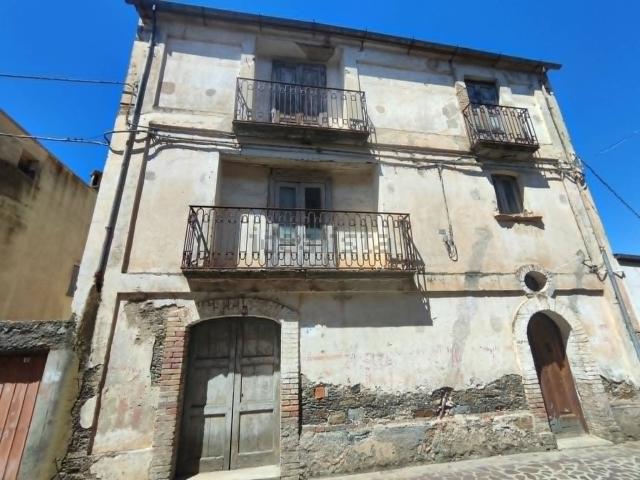 Casa in vendita a Calabria, Cosenza