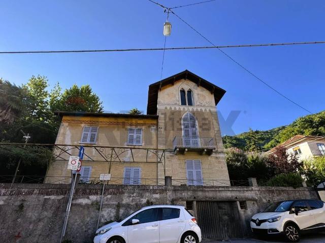 Casa in vendita a Rossiglione, Liguria