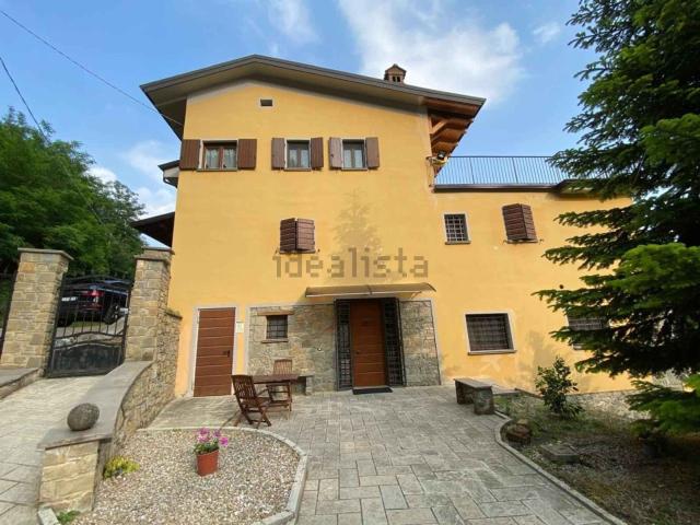 Casa in vendita a Appennino Reggiano, Re