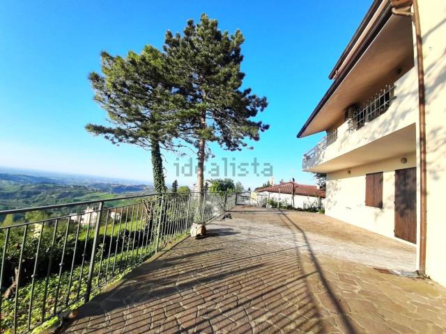 Casa in vendita a Roncofreddo, Reggio Emilia