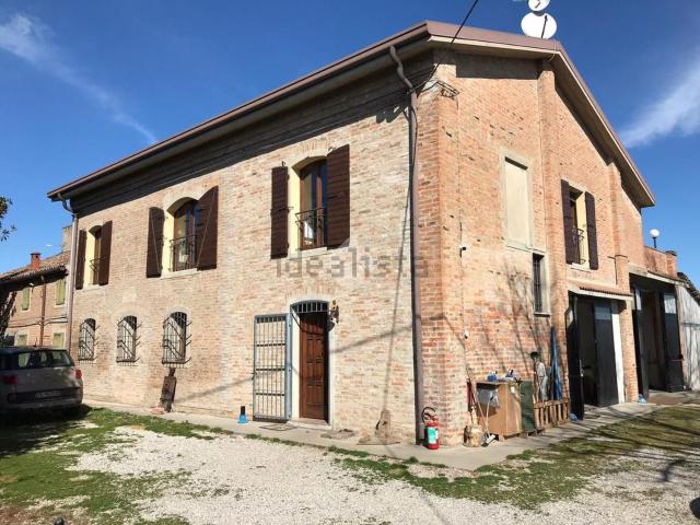 Casa in vendita a Masi Torello, Reggio Emilia