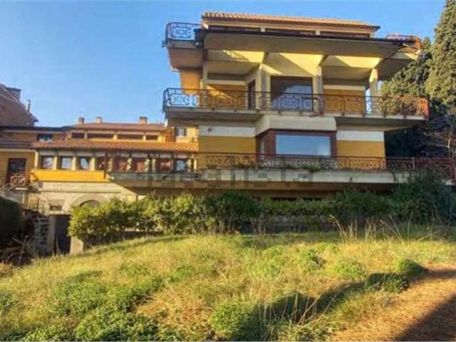 Casa in vendita a Fabrica Di Roma, Lazio
