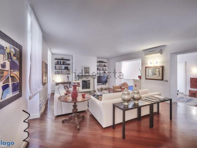 Casa in vendita a Acquate, Lecco