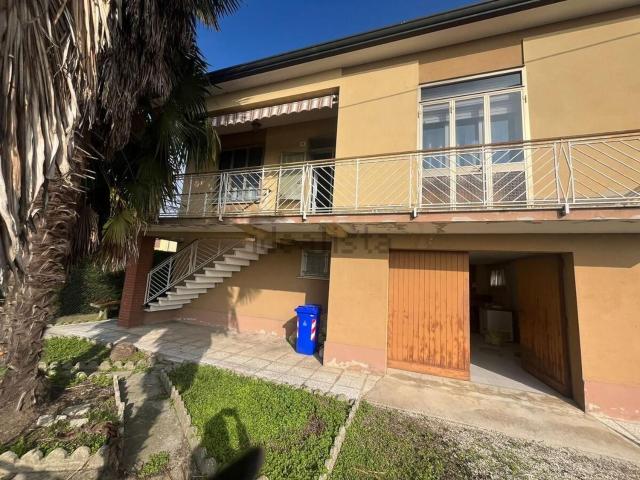 Casa in vendita a Unione Terre e Fiumi, Albersano