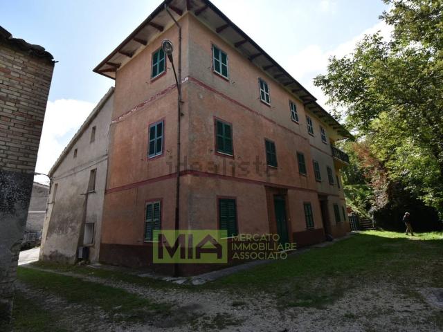 Casa in vendita a Marche, Fermo