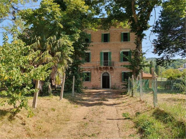 Casa in vendita a Gubbio, Umbria