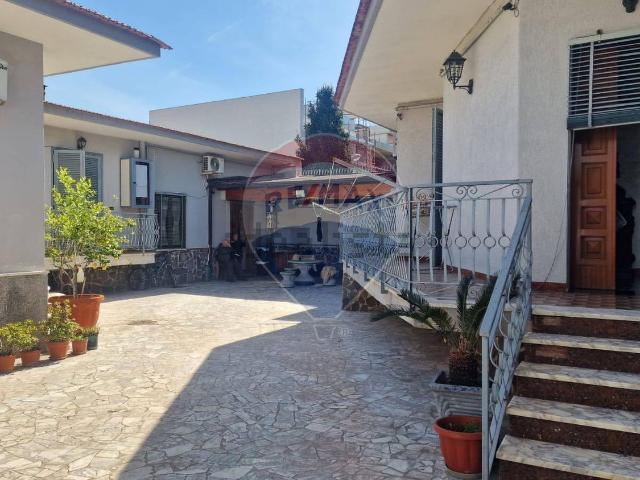 Casa in vendita a Afragola, Campania