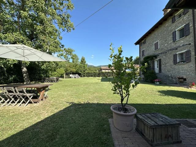 Casa in vendita a Appennino Reggiano, Re